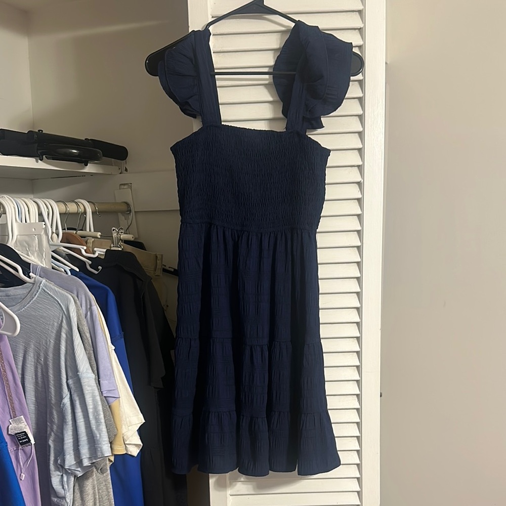 Elegant Navy Blue Sleeveless Dress